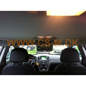 Opel Insignia navigation og loftskærm monteret