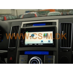 Hyundai IX55 monteret med Kenwood navigation/multimedia anlæg.